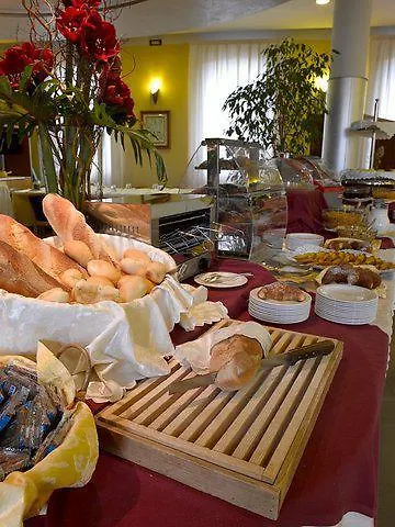 Hotel Filanda Cittadella 4*,  İtalya